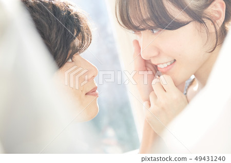 Couple lifestyle 49431240