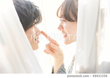 Couple lifestyle 49431356