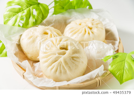 Noodle pork cuttlefish 49435379