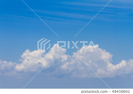 A white cloud in the blue sky A white cloud in the blue sky 49438602