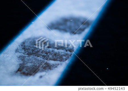 one step one step 49452143