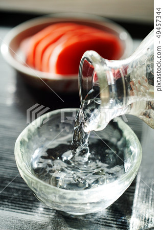 清酒和泡菜 清酒和泡菜 49457344
