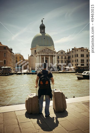 Traveler Traveler 49463015