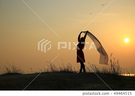 Love in the light! Dadaepo, Busan 49464515