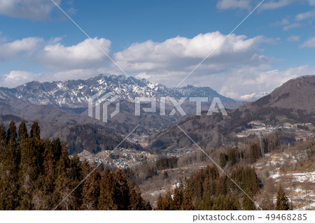 狂野的惡魔村 49468285