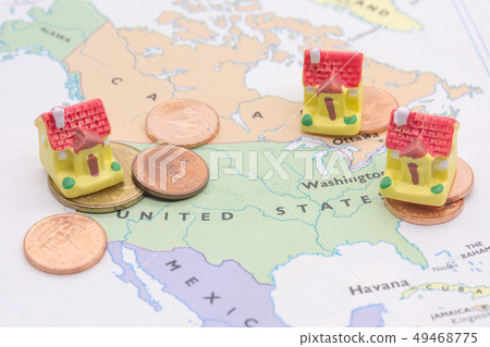 House on a American map. business house concept 49468775