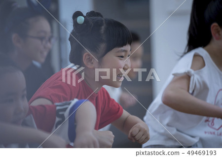 孩子們跳舞教室形象 孩子們跳舞教室形象 49469193
