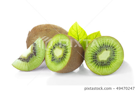 Slice of kiwi fruit. 49470247