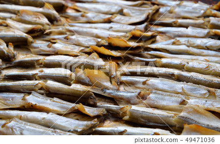 Baked capelin. 49471036