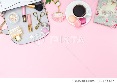Modern romance. Mock up feminine accessories 49473387