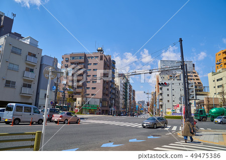 從淺草貢格橋西路口觀看北側的淺草6和7（Todori Route 464） 49475386