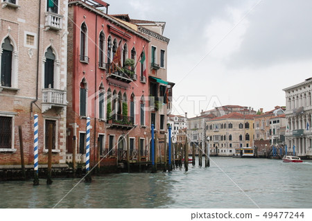 From the canal of Venice (Italy / Venice) From the canal of Venice (Italy / Venice) 49477244