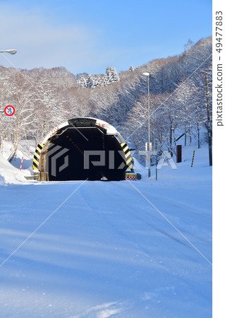 Photographed the scenery of Nakayama tunnel in Hokkaido, Hokuto city Nakayama, which was hit by heavy snow in spring Photographed the scenery of Nakayama tunnel in Hokkaido, Hokuto city Nakayama, which was hit by heavy snow in spring 49477883