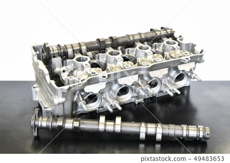 Motorcycle engine cylinder head Motorcycle engine cylinder head 49483653