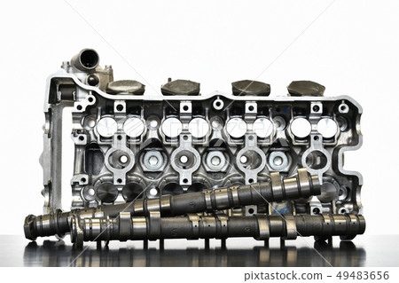 Motorcycle engine cylinder head Motorcycle engine cylinder head 49483656