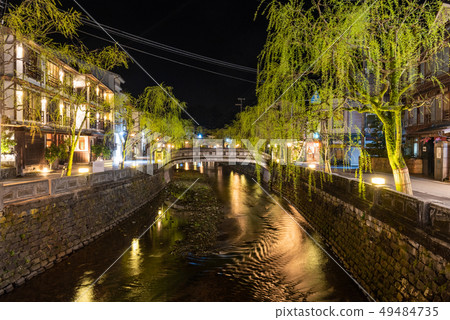 Kinosaki Onsen at night Kinosaki Onsen at night 49484735