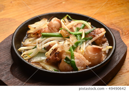 Teppanyaki hormone grill 49490642