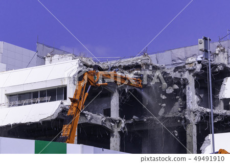 Okayama vibra demolition work Demolition work of a large building Okayama vibra demolition work Demolition work of a large building 49491910