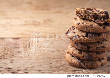 Cookies with chocolate chips. 49492879