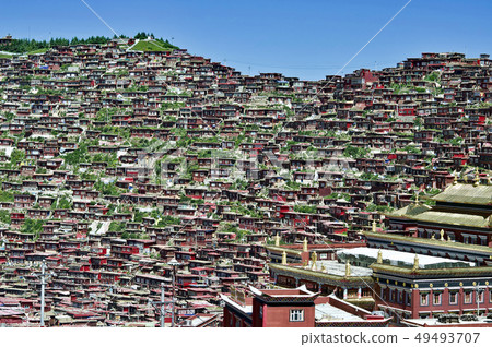 天空中的藏傳佛教城市,Lalung Gal Gompa 天空中的藏傳佛教城市,Lalung Gal Gompa 49493707