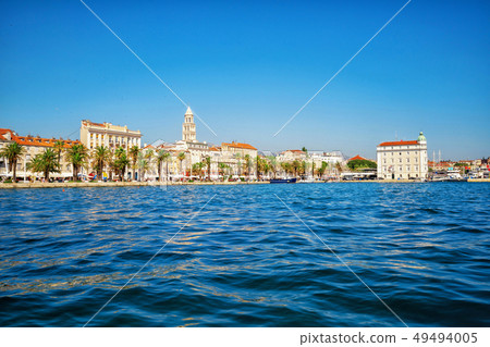 Old town of Split in Dalmatia, Croatia. 49494005