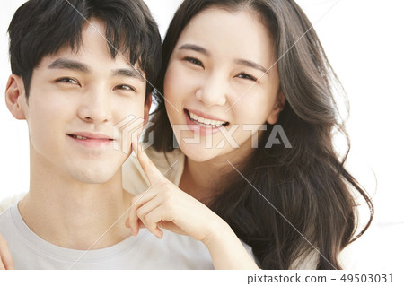 Couple lifestyle 49503031