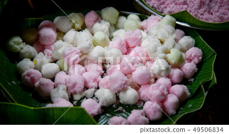 Thai Rice Flour Muffin dessert in basket, Steamed Thai Rice Flour Muffin dessert in basket, Steamed 49506834