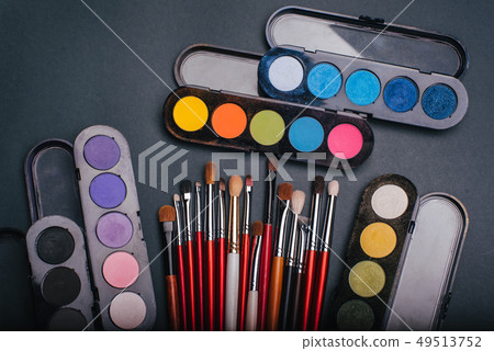 set of professional makeup brushes and palette with color eye shadow set of professional makeup brushes and palette with color eye shadow 49513752