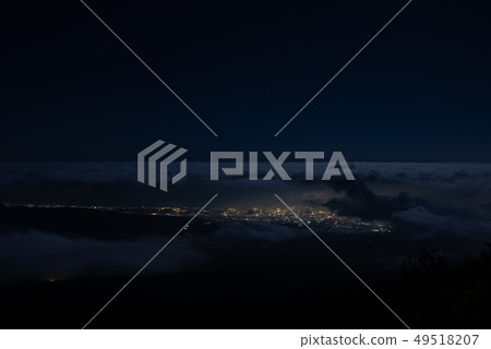 從富士山的夜景 從富士山的夜景 49518207