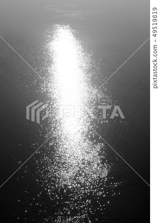 Water with reflection of the sun. Water with reflection of the sun. 49519819