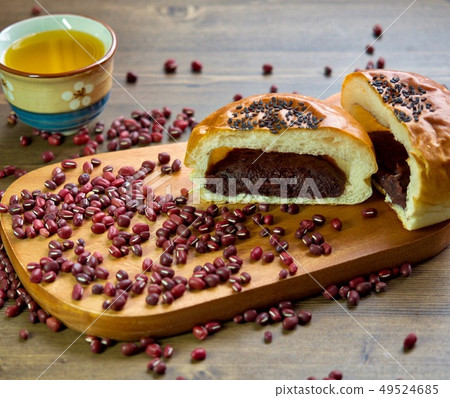 甘藷和紅豆和甜酸奶油 49524685