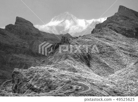 Mount Annapurna Mount Annapurna 49525625