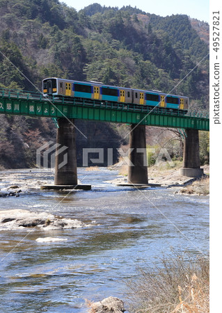 Water gun line train crossing the Kujigawa iron bridge Water gun line train crossing the Kujigawa iron bridge 49527821