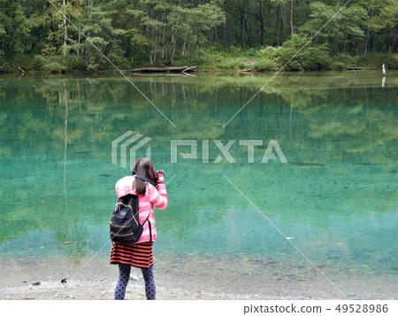 Nagano Kamikochi Taisho Pond和攝影師 49528986