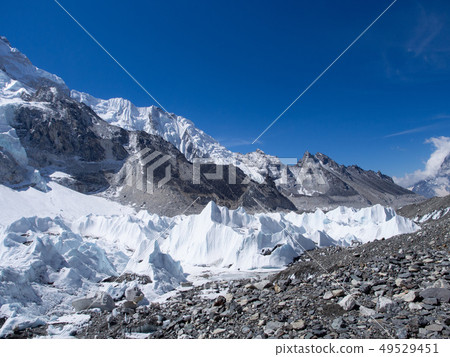 Mount Everest Road Kunbu Glacier 49529451