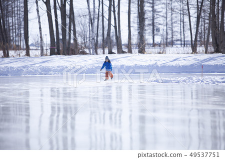 Girls to skate Girls to skate 49537751