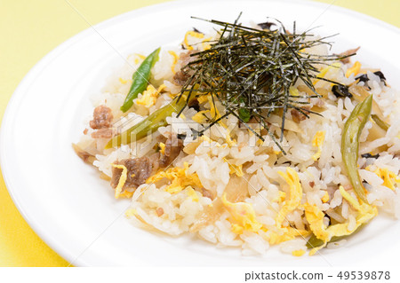 Delicious chirashi 49539878