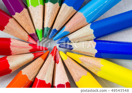 Color pencils in round formation on white Color pencils in round formation on white 49543548