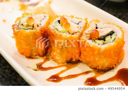 Salmon sushi rolls 49544954