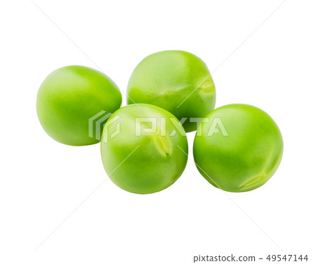 Green peas isolated on the white background 49547144