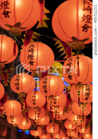 Lanterns lined with Chinatown 49552251