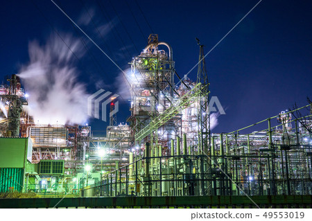 "Mie Prefecture" Yokkaichi, factory night view "Mie Prefecture" Yokkaichi, factory night view 49553019
