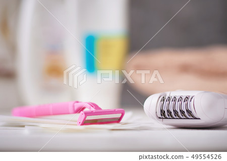 Epilator, shaving razor and wax strips Epilator, shaving razor and wax strips 49554526