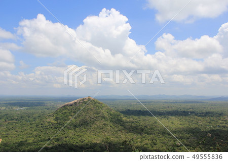 Mountain scenery 49555836