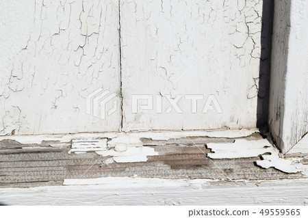 去皮的白色油漆 去皮的白色油漆 49559565