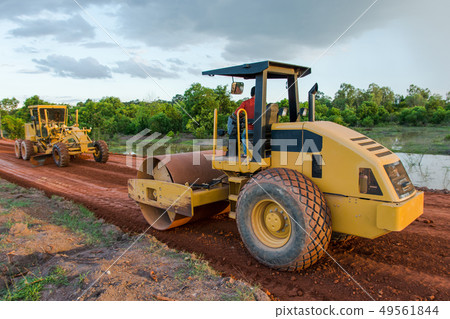 Roller steamroller or vibratory roller machine Roller steamroller or vibratory roller machine 49561844
