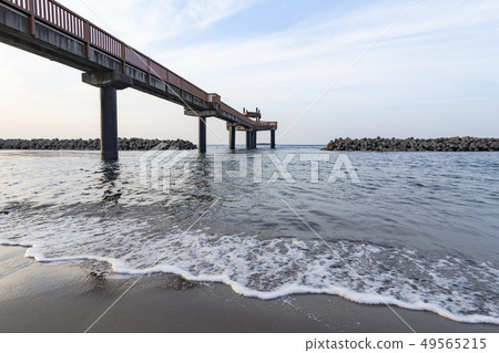 Niigata Izumozaki Town Yuzuri Bridge (Sea of Japan Sunset Park) 49565215