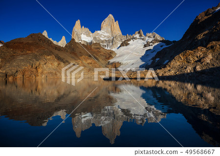Fitz Roy 49568667