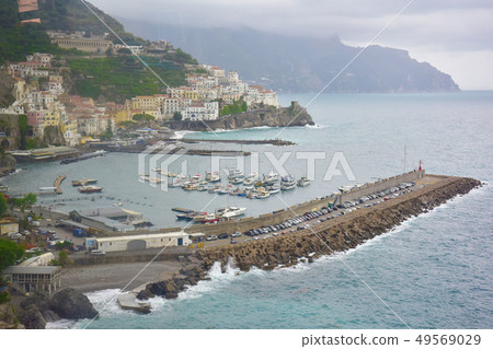 海鹽飛阿彌陀佛沿海阿彌陀佛小鎮。 海鹽飛阿彌陀佛沿海阿彌陀佛小鎮。 49569029
