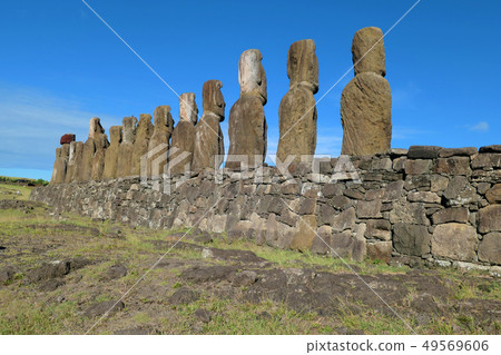 Moai 49569606
